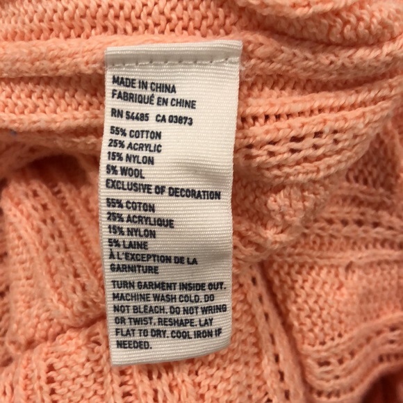 American Eagle peach Sweater - Picture 4 of 4